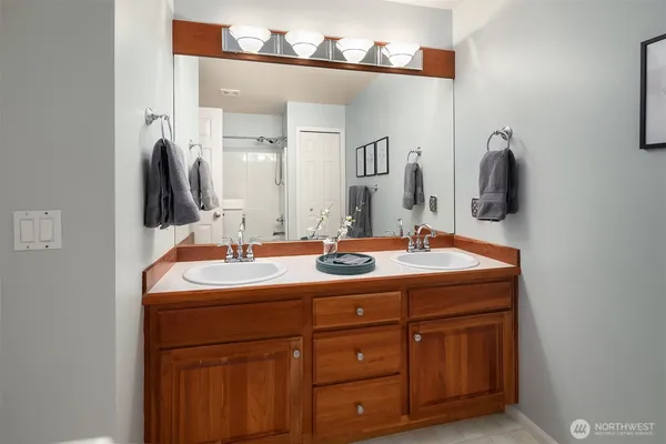 $1,395,000 | 2433 201st Street Southeast, Bothell, WA 98021