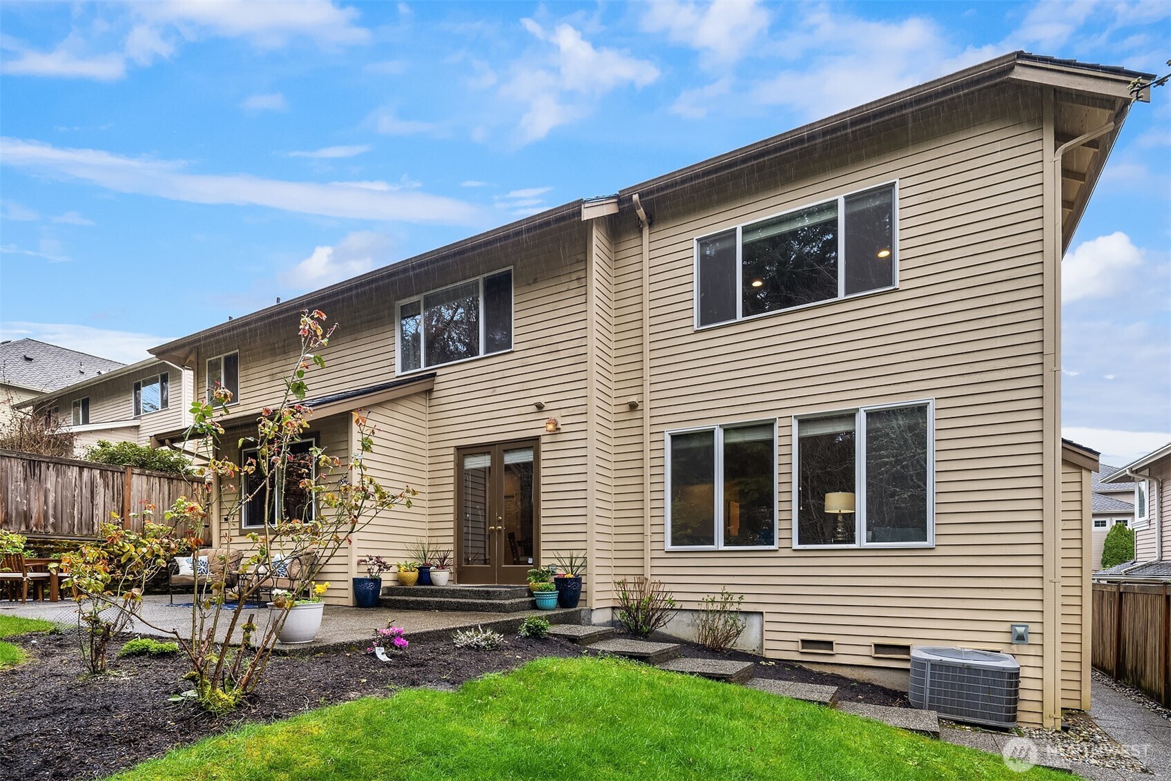 2433 201st Street Southeast Bothell, WA 98021 - Photo 35 of 38