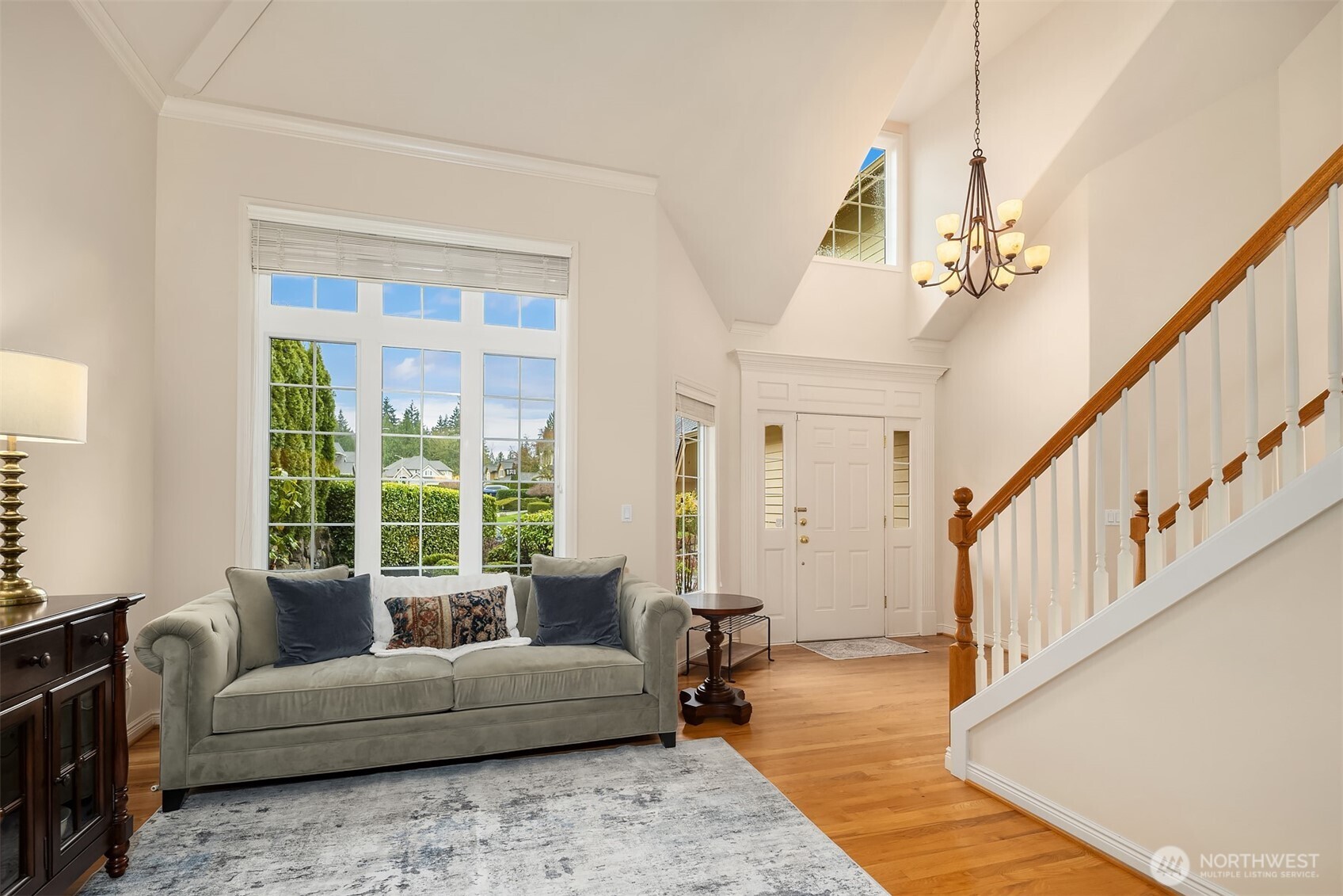 2433 201st Street Southeast Bothell, WA 98021 - Photo 5 of 38