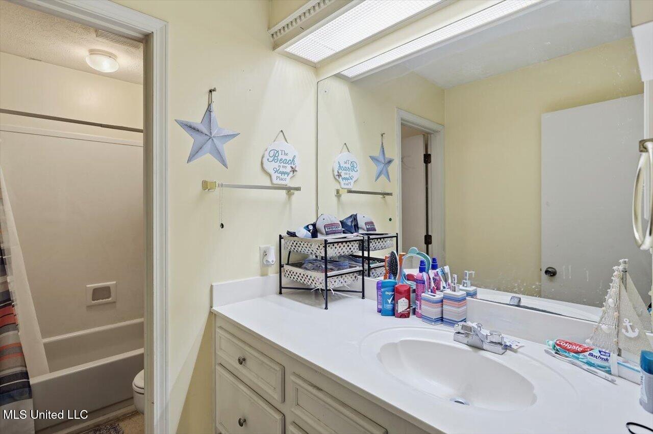 288 Planters Grove Ridgeland, MS 39157 - Photo 19 of 25 19-288 Planters Grove _ Home Tours MS