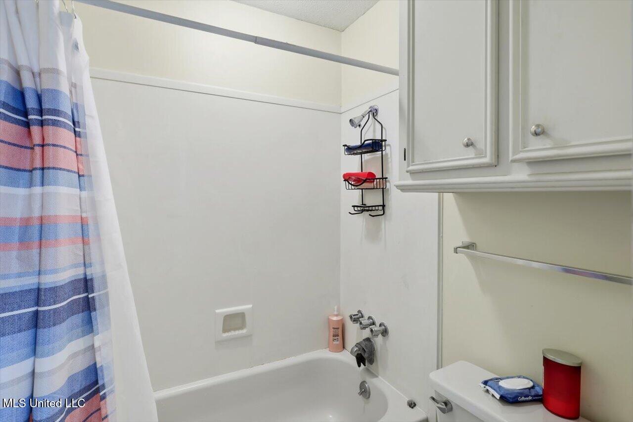 288 Planters Grove Ridgeland, MS 39157 - Photo 20 of 25 20-288 Planters Grove _ Home Tours MS