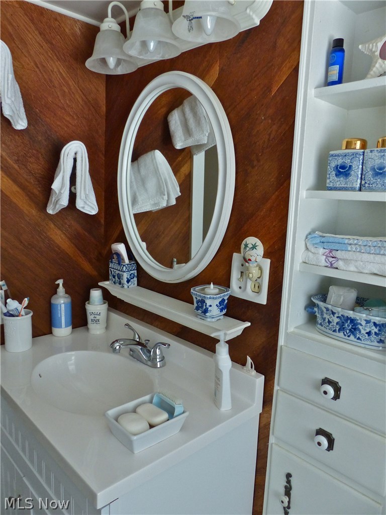 7844 Garfield Road Mentor, OH 44060 - Photo 14 of 35 Gallery Image 14