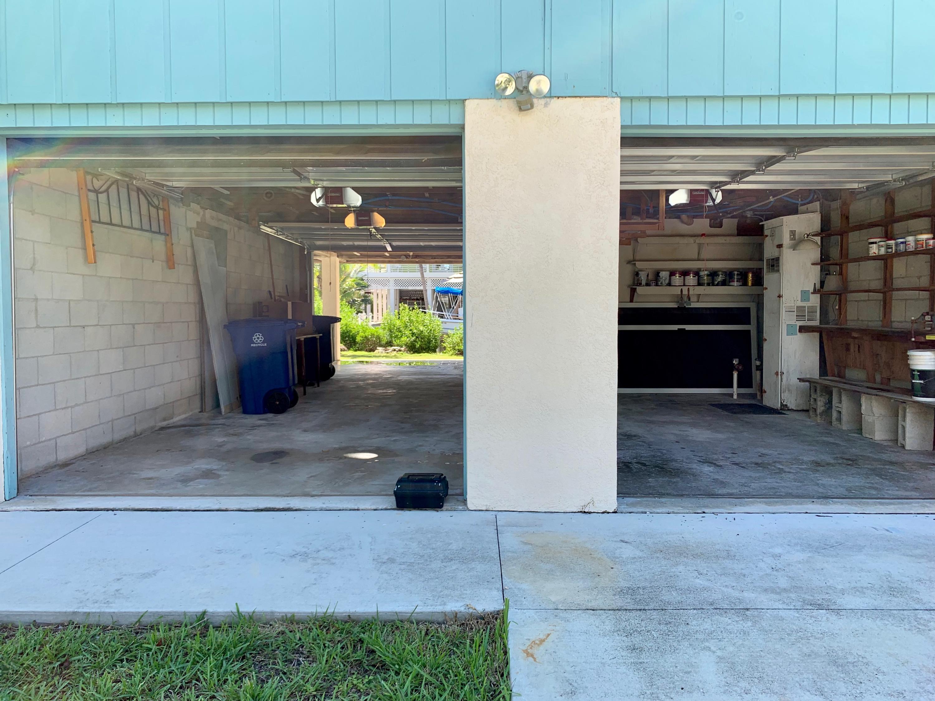 450 La Fitte Road Summerland Key, FL 33042 - Photo 29 of 31 Garage with doors open