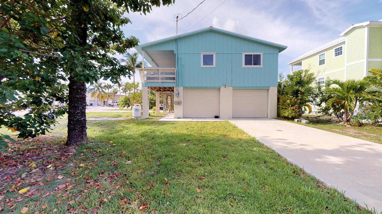 450 La Fitte Road Summerland Key, FL 33042 - Photo 3 of 31 Legal 2 Car Garage