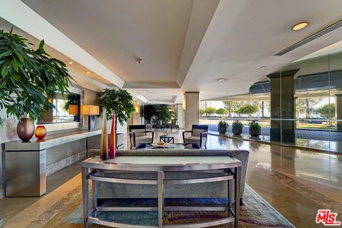 a picture of floor with a bench