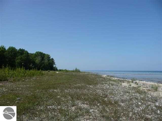 8 North Omena Point Road Omena, MI 49674 - Photo 11 of 13 1748546-10.JPG