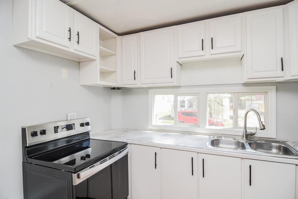 181 Boston Post Road East, Unit 49 Marlborough, MA 01752 - Photo 5 of 31