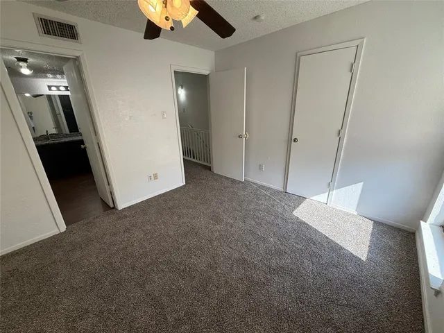 $1,400 | 422 West 4th Street, Kennedale, TX 76060