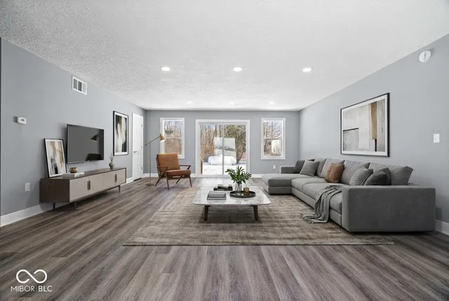 $749,000 | 732 West 700 North, Fortville, IN 46040