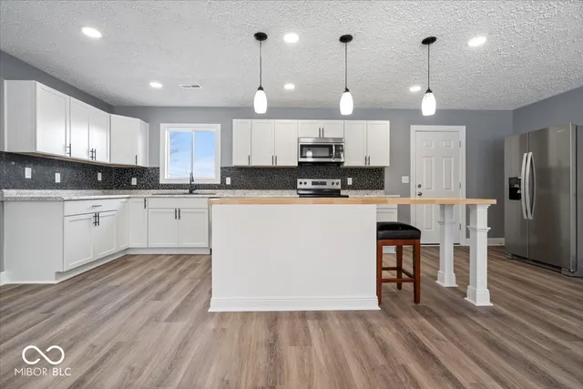 $749,000 | 732 West 700 North, Fortville, IN 46040