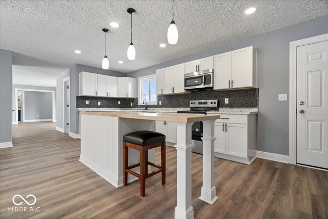 $749,000 | 732 West 700 North, Fortville, IN 46040