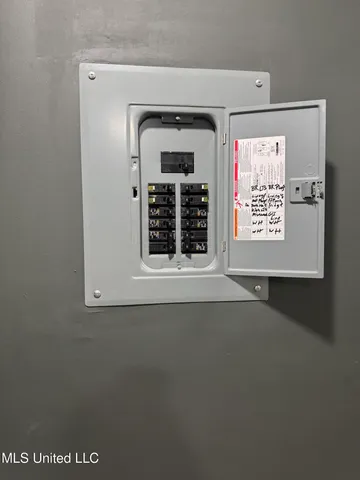 $115,000 | 105 Melrose Avenue, Natchez, MS 39120