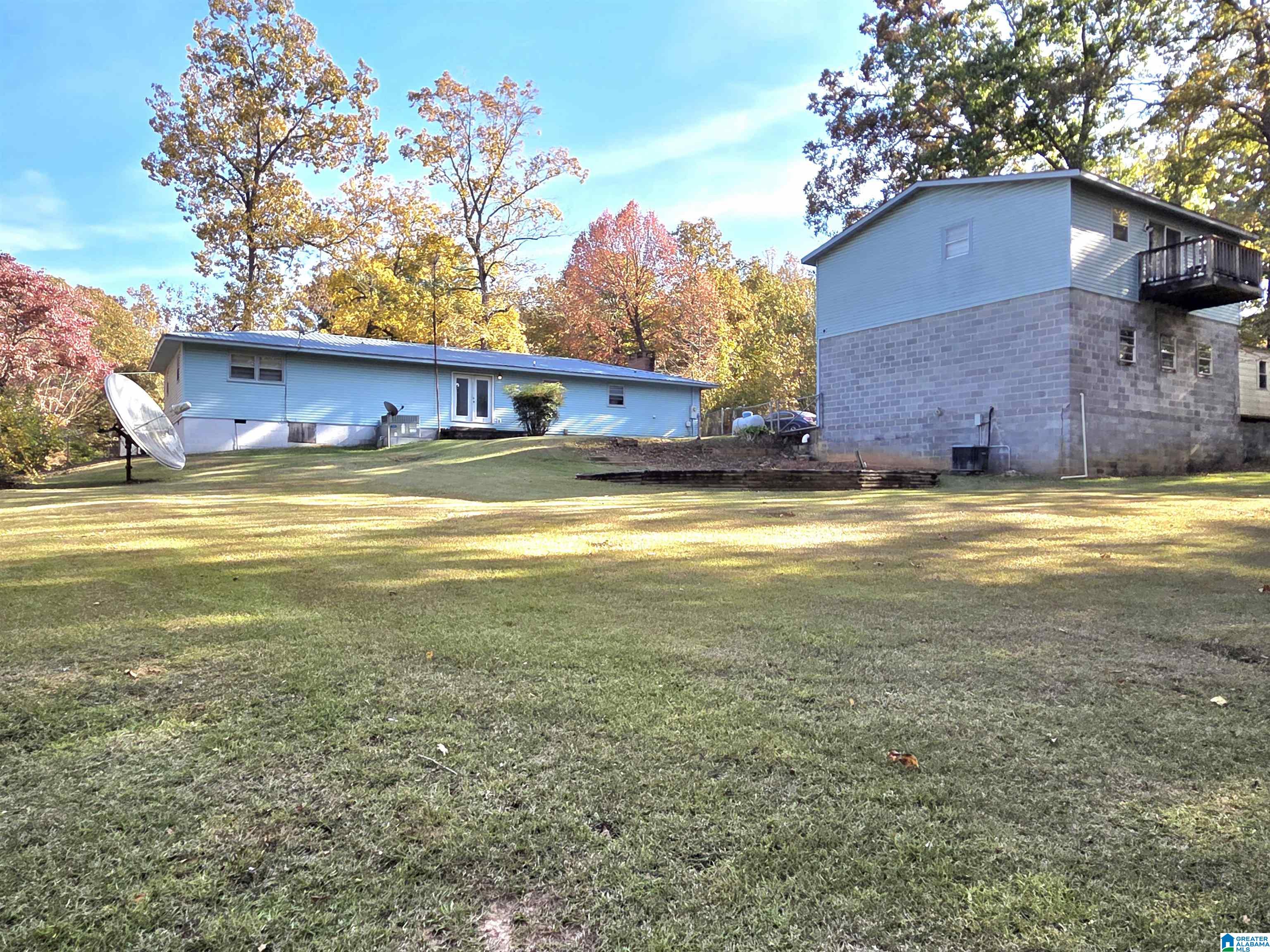 694 Center Point Road Sylacauga, AL 35151 - Photo 5 of 11