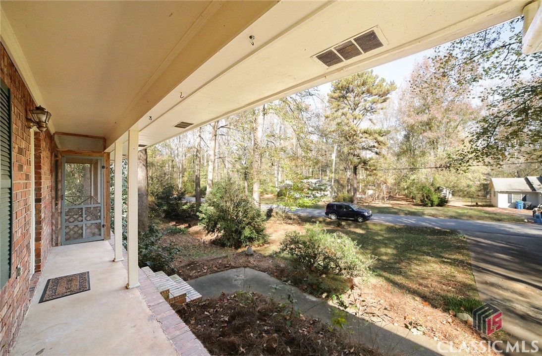 405 Rocky Drive Athens, GA 30607 - Photo 3 of 43 Gallery Image 3