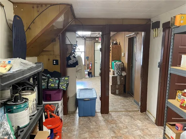 a view of an entryway with dining area