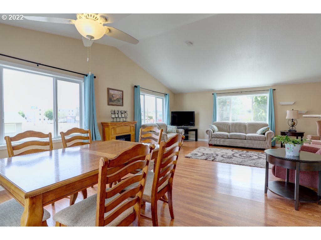 101 2nd Street Moro, OR 97039 - Photo 9 of 32 Gallery Image 9