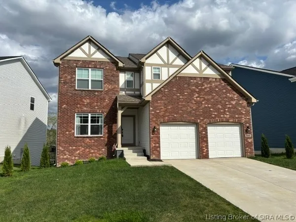 $469,900 | 8040 Schrieber Road, Floyds Knobs, IN 47119