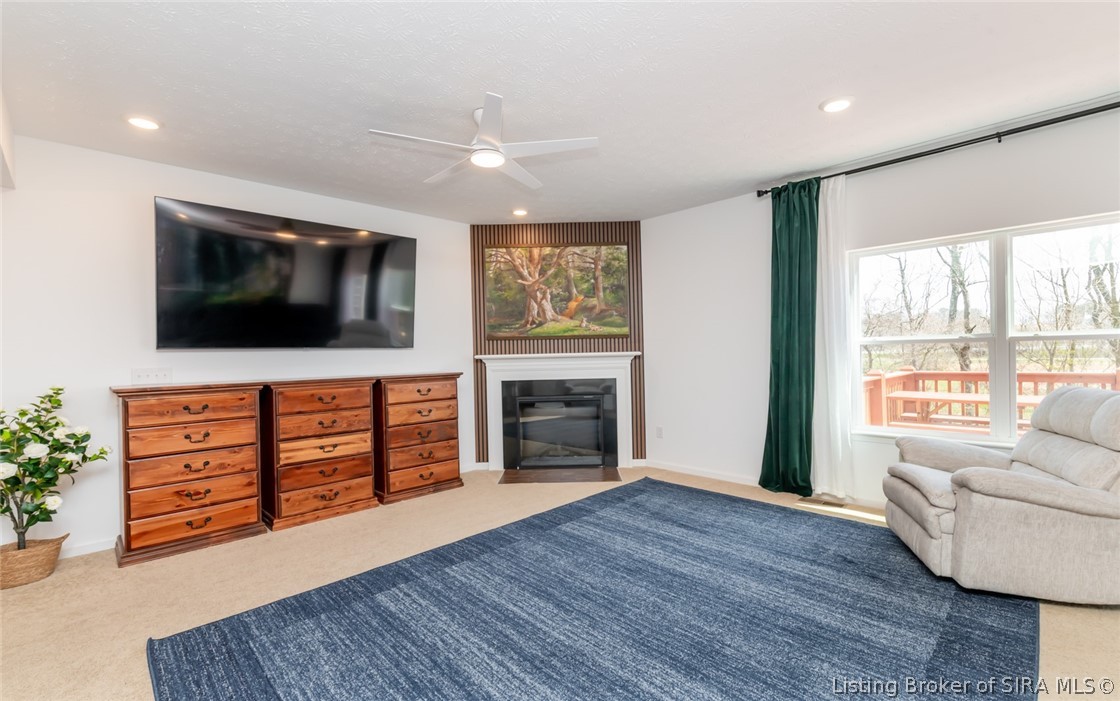 8040 Schrieber Road Floyds Knobs, IN 47119 - Photo 11 of 51