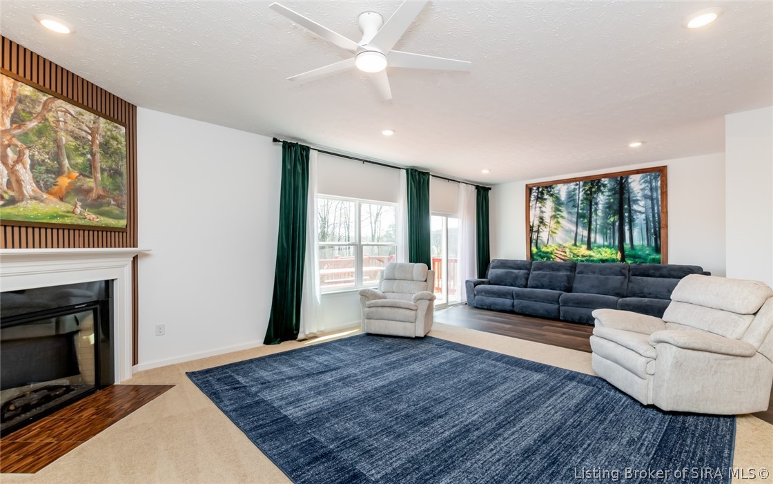 8040 Schrieber Road Floyds Knobs, IN 47119 - Photo 12 of 51