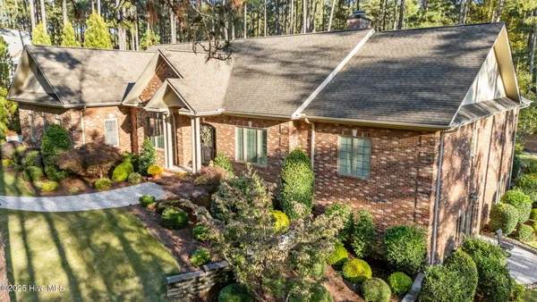 $1,588,000 | 11 Whithorn Court, Pinehurst, NC 28374