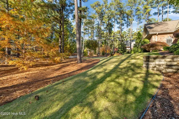 $1,588,000 | 11 Whithorn Court, Pinehurst, NC 28374