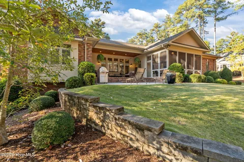 $1,588,000 | 11 Whithorn Court, Pinehurst, NC 28374