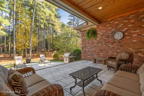 $1,588,000 | 11 Whithorn Court, Pinehurst, NC 28374