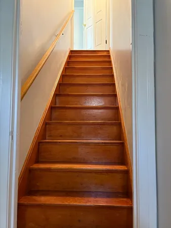 $2,100 | 111 Holden Street, Unit B, Holden, MA 01520