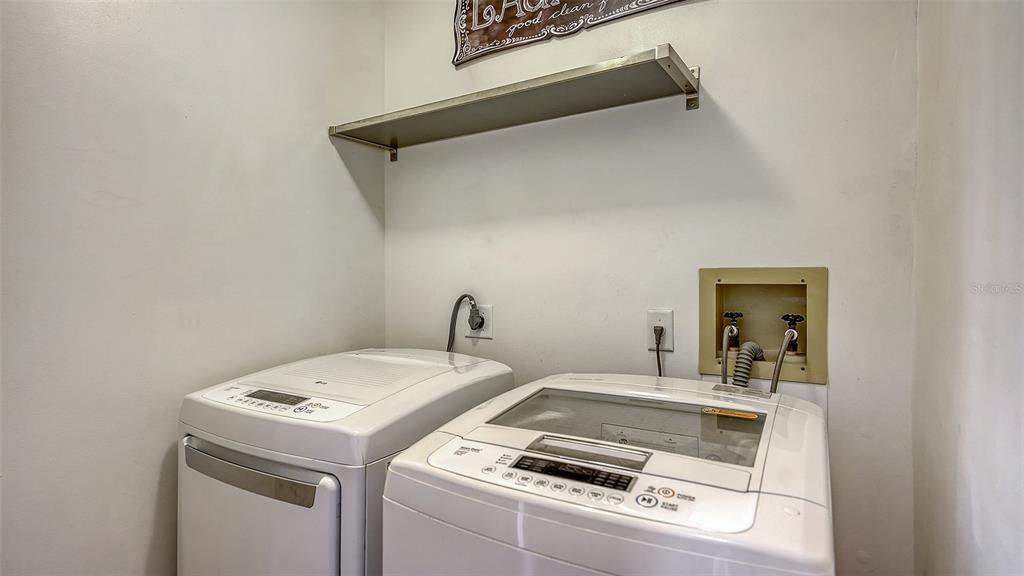 57 Bishopscourt Road, Unit 121 Osprey, FL 34229 - Photo 41 of 86