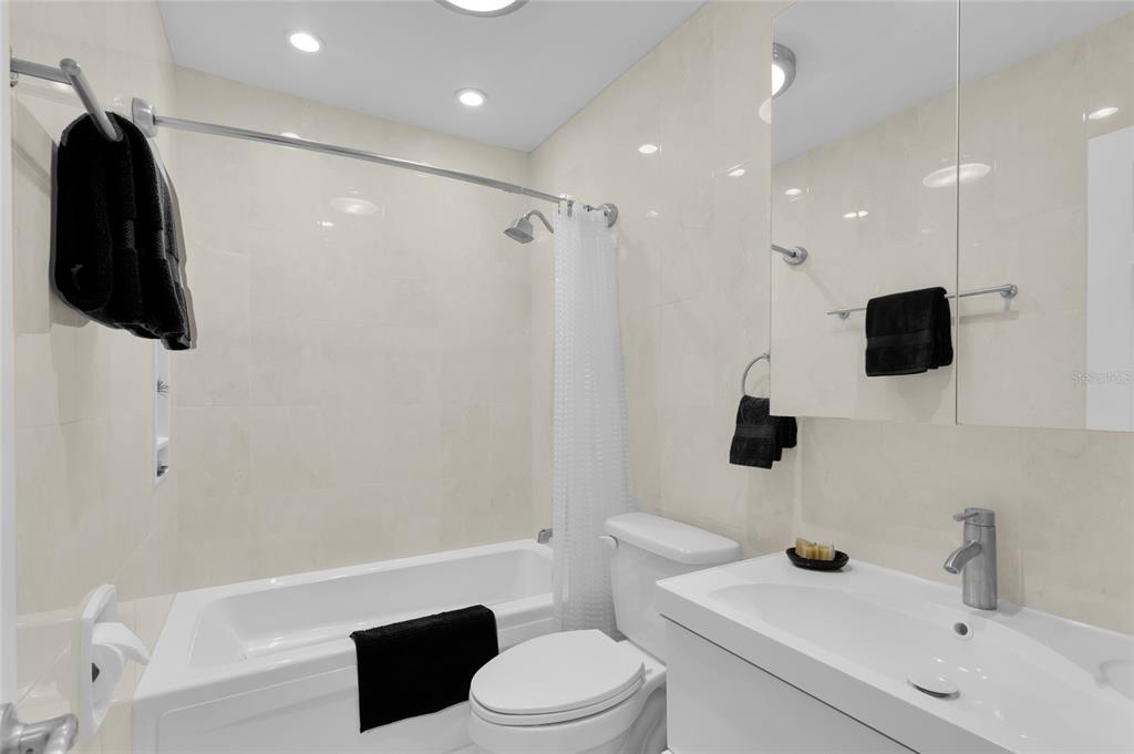 500 Newell Hill Road, Unit 110D Leesburg, FL 34748 - Photo 14 of 26