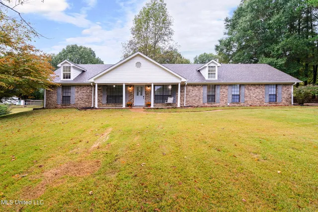 $274,900 | 6371 Tranquil Drive, Olive Branch, MS 38654