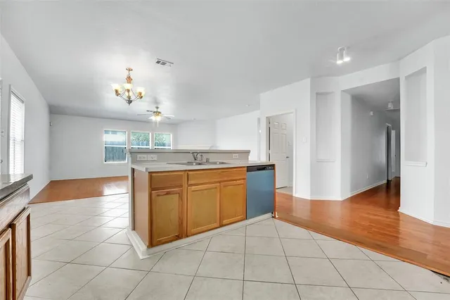 $2,250 | 2617 Hereford Road, Denton, TX 76210