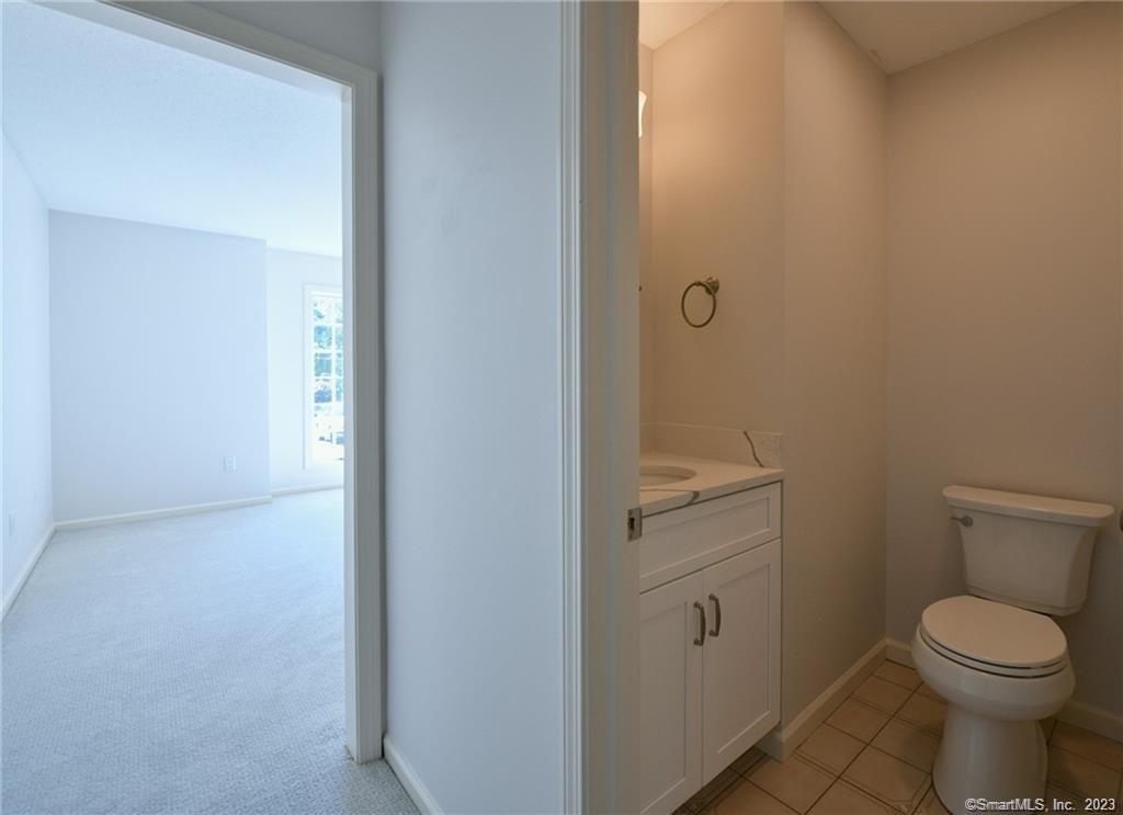 14 Harold Road, Unit 14 Farmington, CT 06032 - Photo 12 of 24