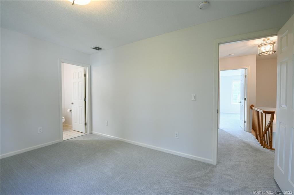 14 Harold Road, Unit 14 Farmington, CT 06032 - Photo 16 of 24