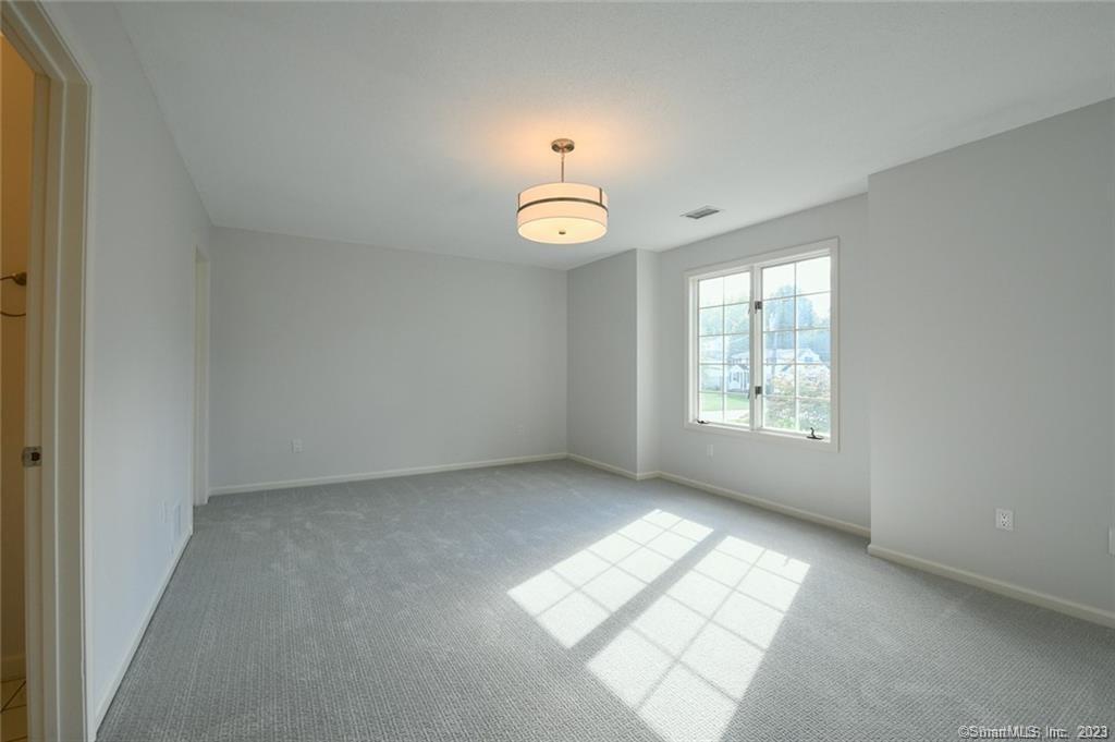 14 Harold Road, Unit 14 Farmington, CT 06032 - Photo 17 of 24