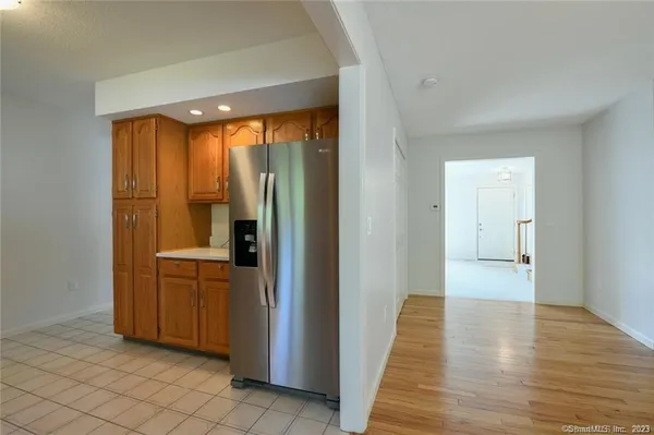 $2,700 | 14 Harold Road, Unit 14, Farmington, CT 06032
