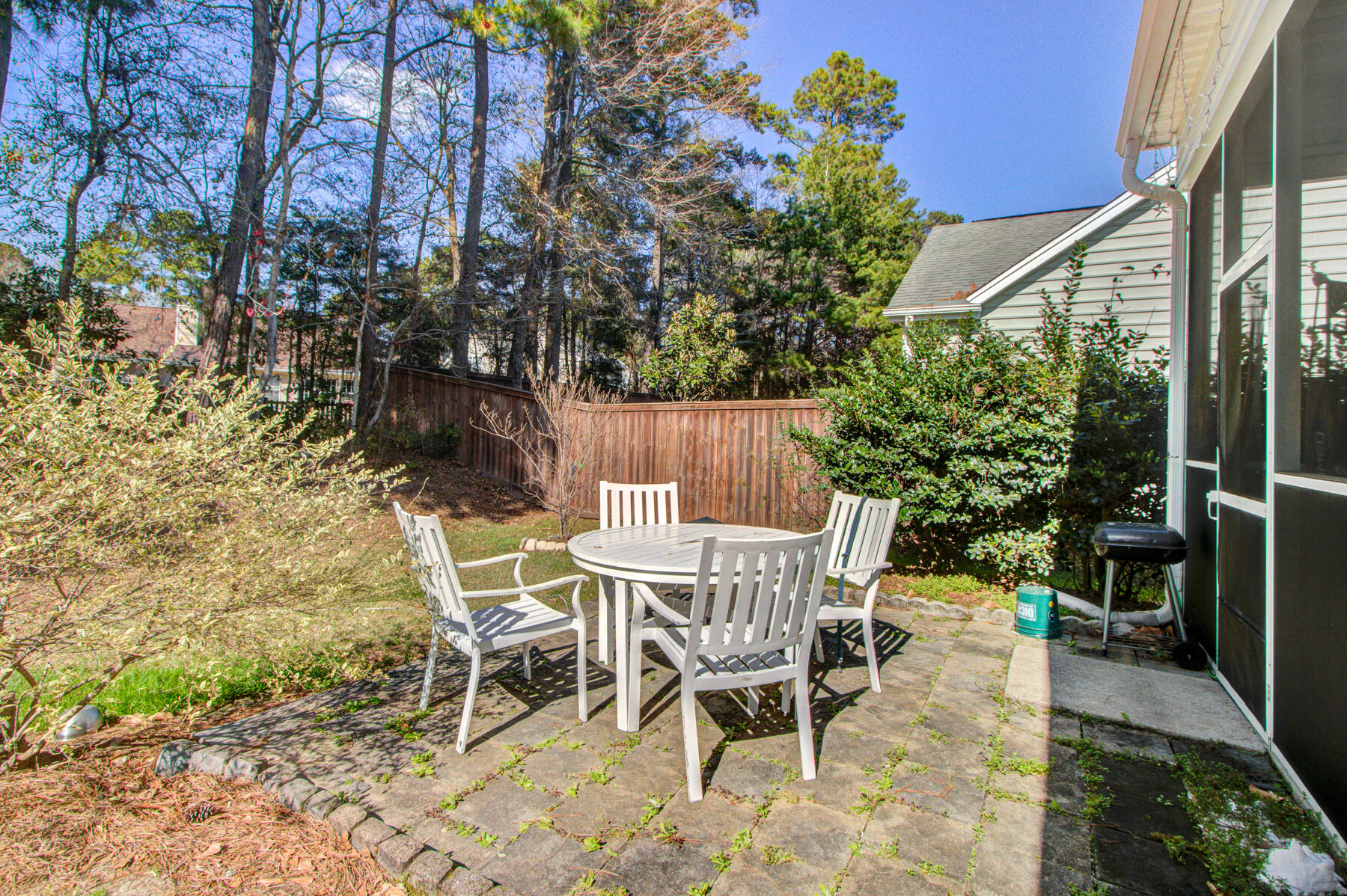 111 Back Tee Circle Summerville, SC 29485 - Photo 38 of 42 111 Back Tee Cir. Summerville SC (38)