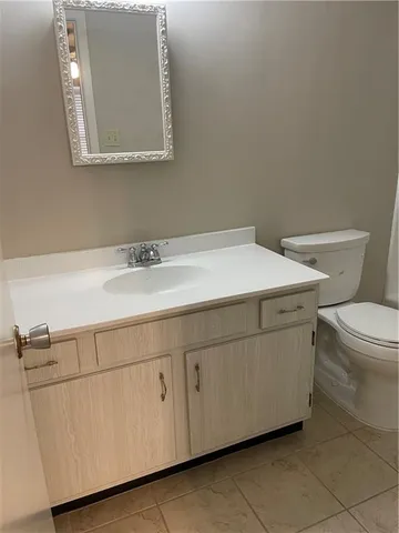 $1,250 | 1044 Lake Avenue, Metairie, LA 70005