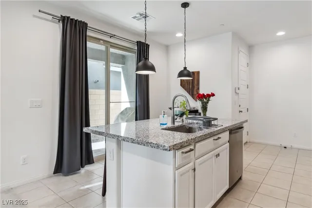 $2,050 | 120 Corretto Corner Avenue, Henderson, NV 89015