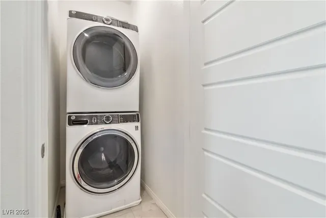 $2,050 | 120 Corretto Corner Avenue, Henderson, NV 89015