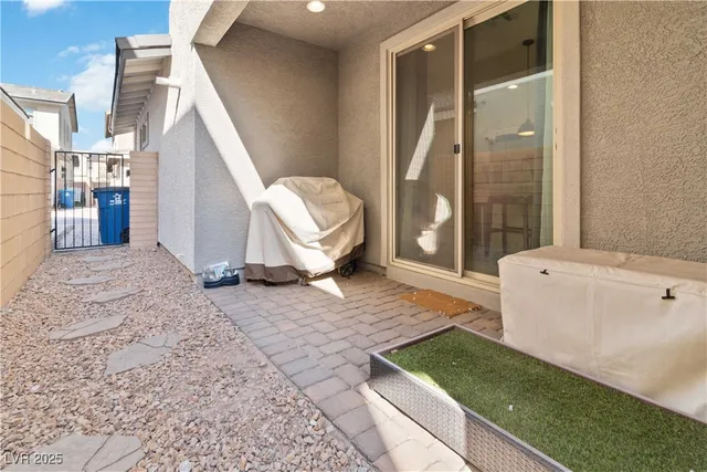 $2,050 | 120 Corretto Corner Avenue, Henderson, NV 89015