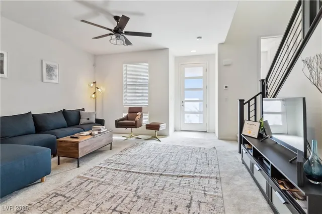 $2,050 | 120 Corretto Corner Avenue, Henderson, NV 89015