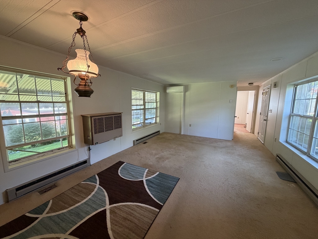 16 Tyler Street Brookfield, MA 01506 - Photo 4 of 21
