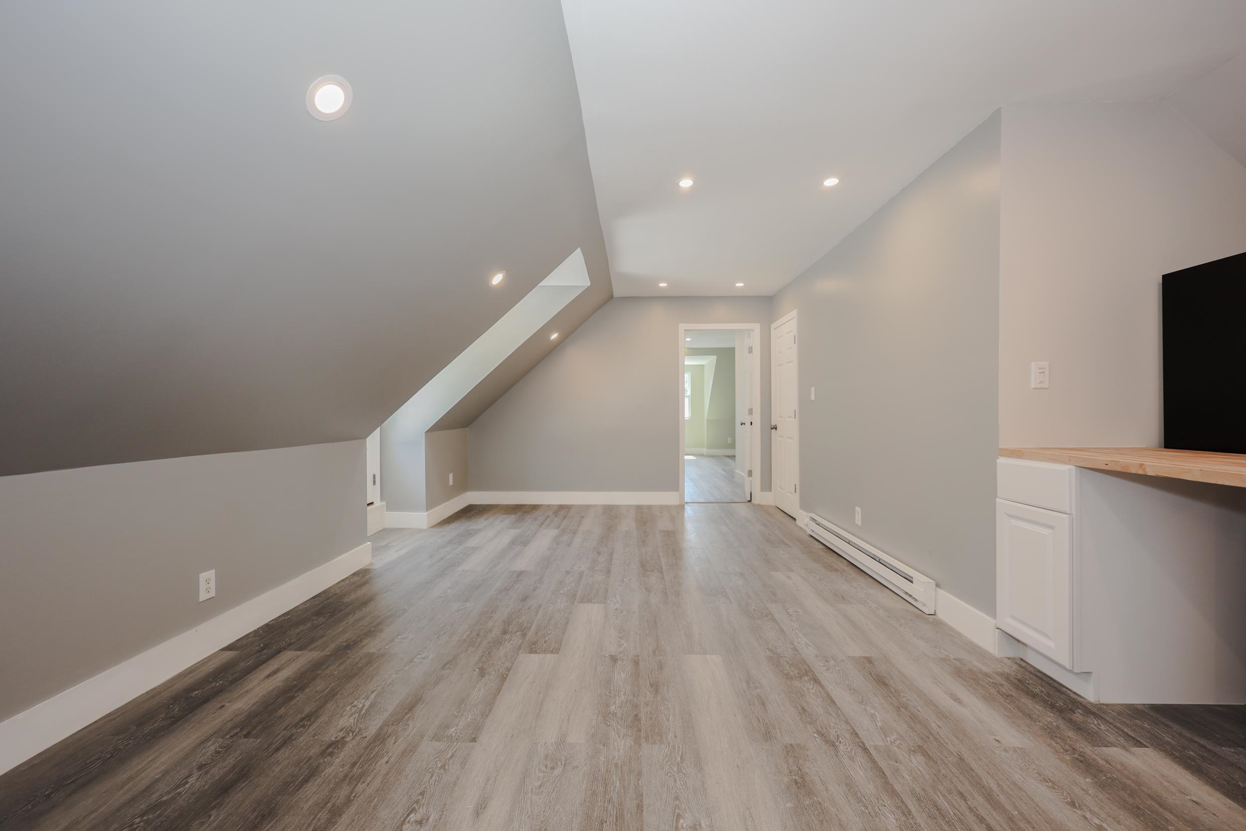 227 Pleasant Street, Unit 1 Concord, NH 03301 - Photo 8 of 28