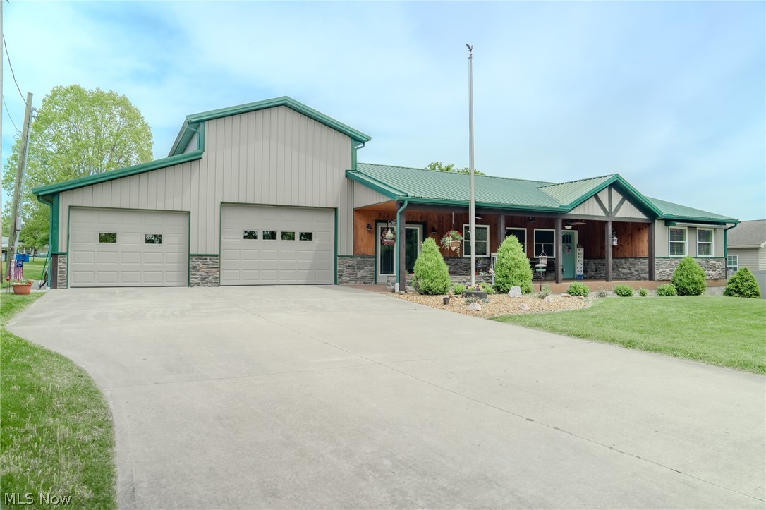 45746 Old State Rte 21 Caldwell, OH 43724 - Photo 4 of 47
