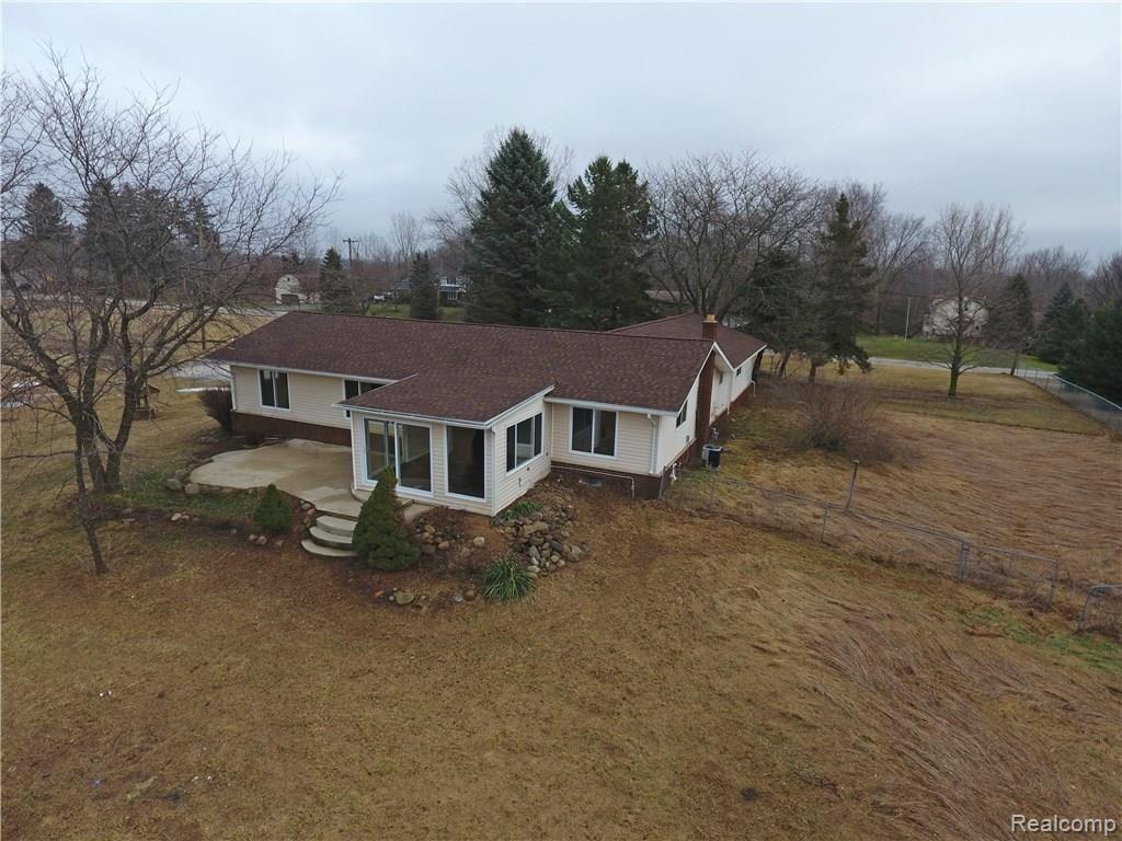 21171 Armada Ridge Road Armada, MI 48005 - Photo 4 of 24 Backyard.jpg
