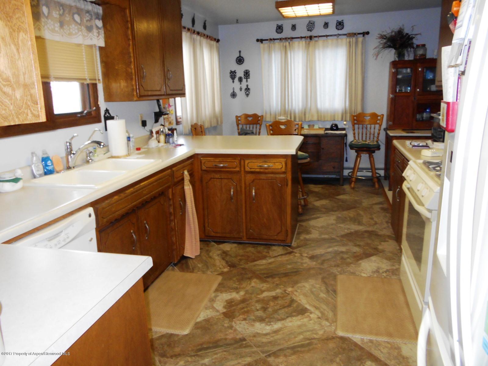 957 Edelweiss Court Rifle, CO 81650 - Photo 7 of 19 Kitchen