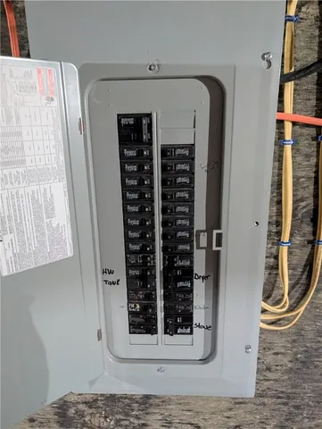 $109,999 | 421 High Street, Elmira, NY 14901