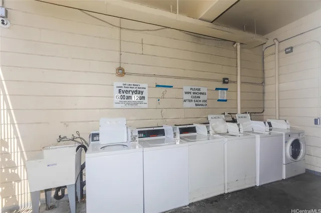 a view of outdoor space