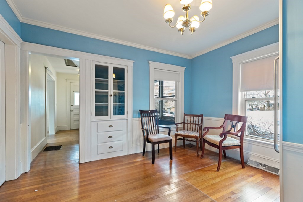 61 Leonard Road Melrose, MA 02176 - Photo 13 of 30 Gallery Image 13